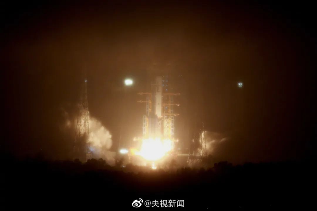 我国在文昌航天发射场成功发射实践二十三号卫星