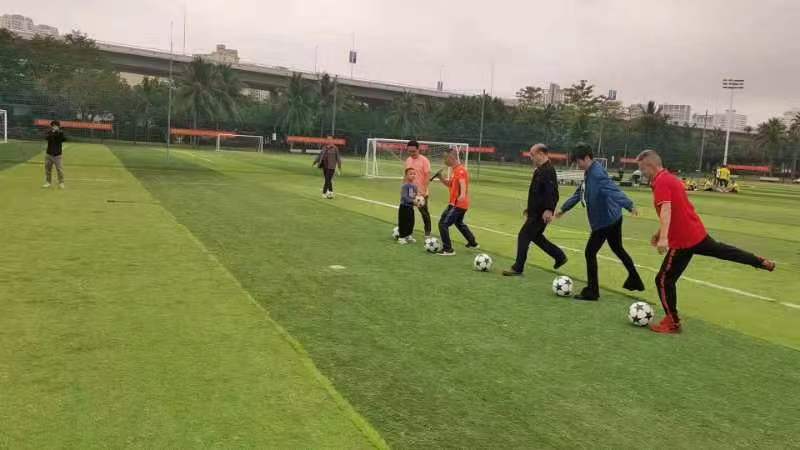 中南财经政法大学海南校友会第八届火枪手足球联赛开幕