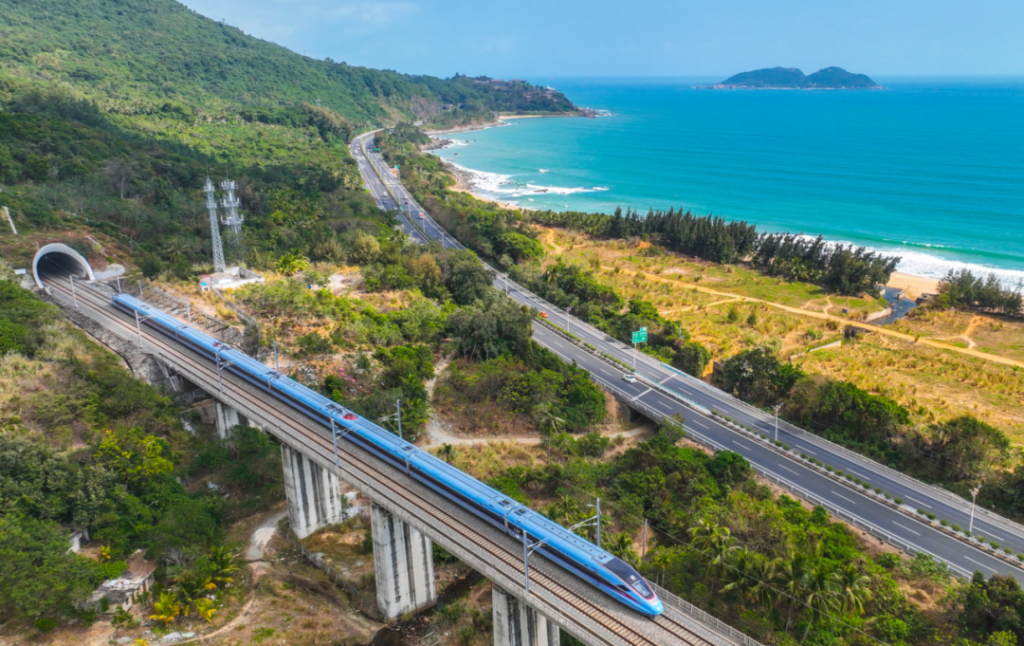 海南环岛旅游公路LOGO全球发布