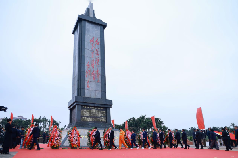 “手拓南荒·传承精神·奋进自贸港”纪念海榆中线通车70周年主题活动在海口举办